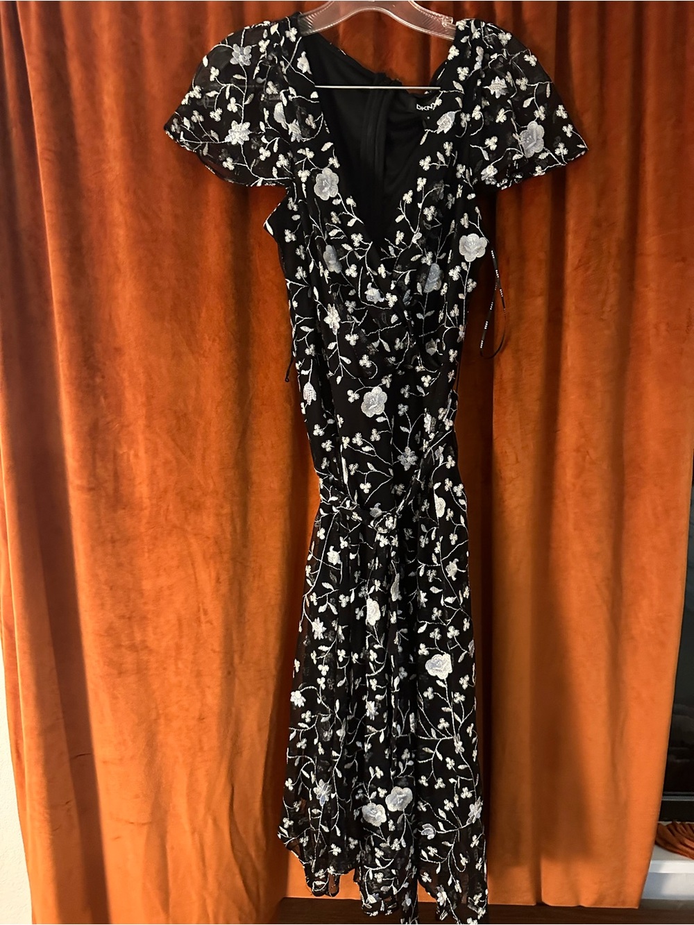 NWT DKNY midi dress black with embroidery size 10